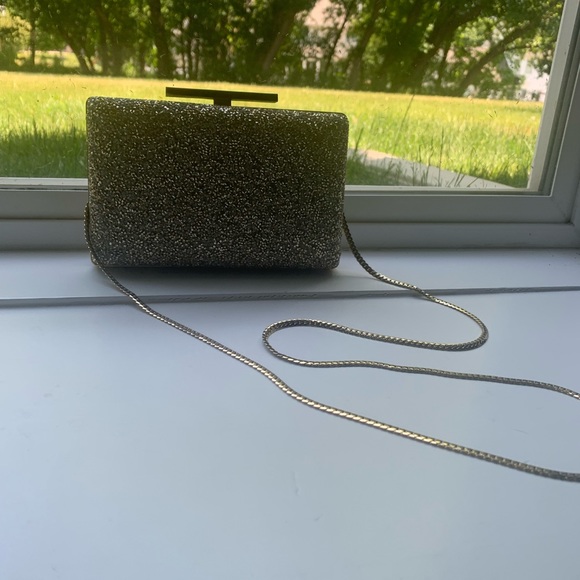 Sparkly Clutch - Picture 2 of 6